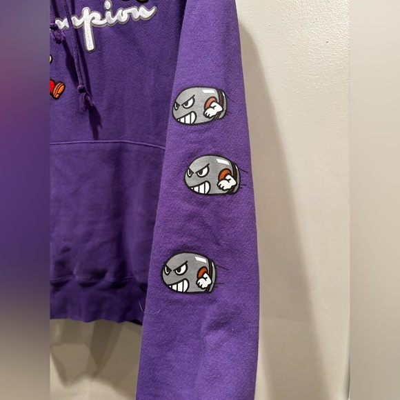 Champion Purple Hoodie Mario size small rare video game - Picture 8 of 10